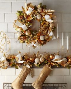 Golden ornaments garland