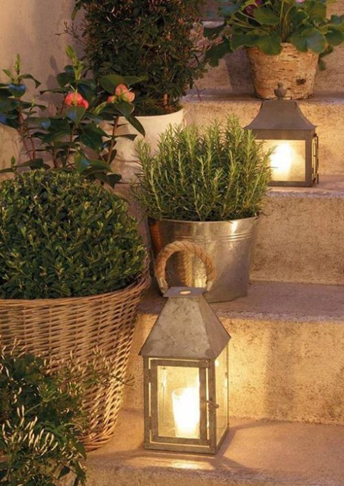 Garden lights on steps
